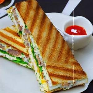 Omelette Sandwich
