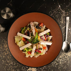 Quinoa Grilled Tofu Salad