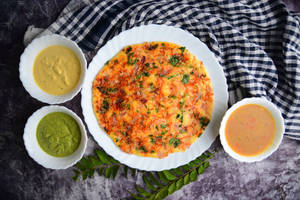 Onion Tomato Uttapam