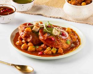 Aloo Tikki With Chole