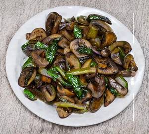Mushroom Pepper Dry