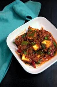 Butter Garlic Paneer Chilli