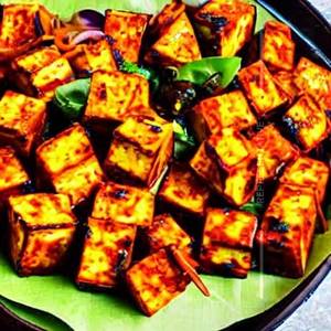 Paneer Dyching