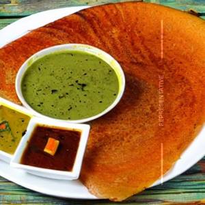 Rava Schezwan onion dosa