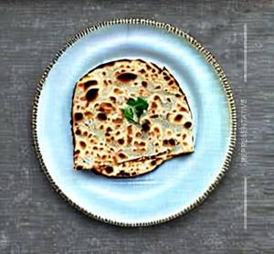 Egg Veechu paratha