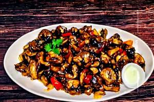 Chicken Mushroom Chilli Dry