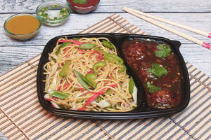 Combo Meal - Manchurian Gravy & Hakka Noodles