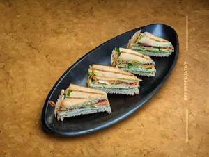 Bombay Kachha Sandwich