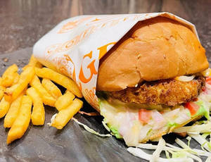 Veg Chilli Rocket Burger