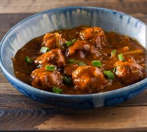 Veg Manchurian (Gravy)