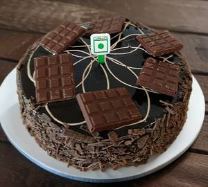 Eggless choco fantasy regular cake [500 g]