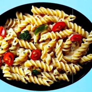 Mixed Sauce Pasta (Fussilli)