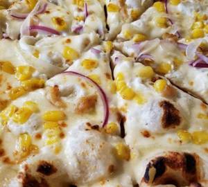 Onion & Corn Pizza