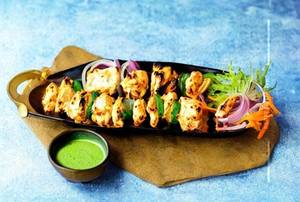 Chicken Lasooni Tikka