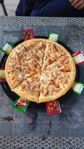 Chicken Hot & Spicy Pizza