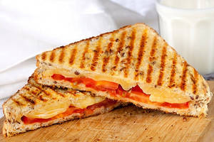Grilled Tomato Cheese Sandwich