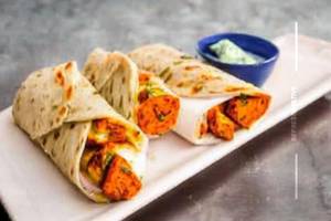 Paneer Tikka Cheese Roll