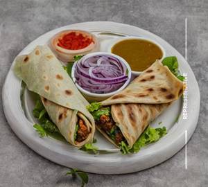 Veg Keema Roll