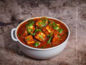 Chilli Paneer [Gravy]