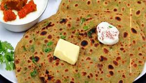 Aloo Pyaaz Paratha