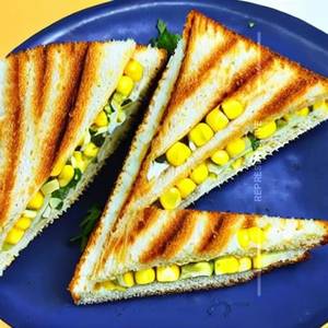 Cheese Paneer & Corn Sandwich