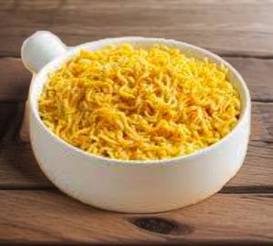 Plain maggie