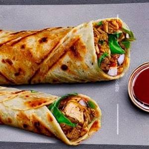 Chicken Cocktail Sauce Roll