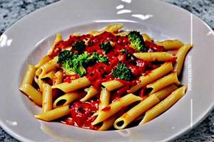 Veg Pasta (red Sauce)