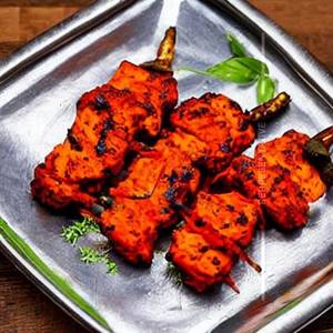 Red tikka