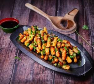 Schezwan Chilli Baby Corn