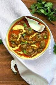 Mushroom Matar Masala