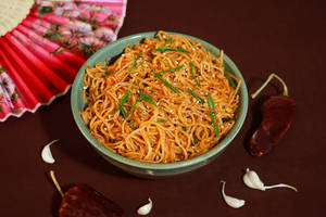 Veg Chilli Garlic Noodles