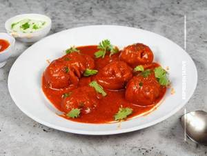 Chicken Chilli Flavoured Momos