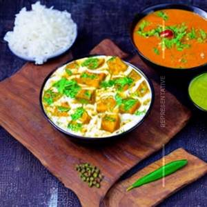 Matar Paneer