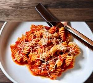 Spicy Schezwan Non Veg Pasta [Fusili]