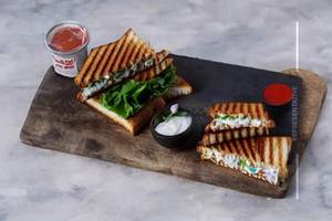 Chilly Paneer Sandwich