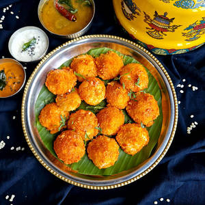 Button Podi Idli