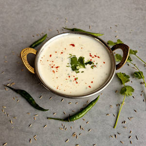 Plain Raita