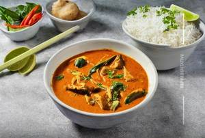 Non Veg Thai Red Curry