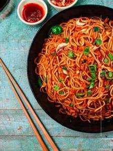 Chilli Garlic Noodles