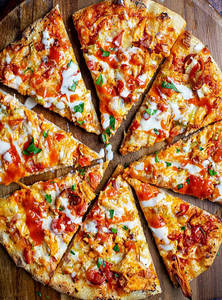 Small Chicken Cheese Pizza