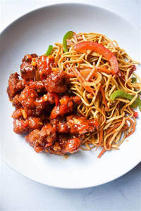 Egg Noodles With Chilli Chicken