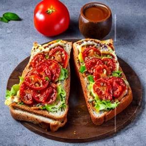 Brown Bread Cheese Tomato Toast