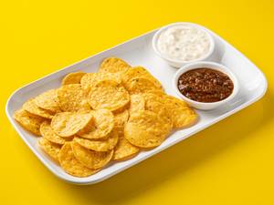 Chips With Queso And Salsa