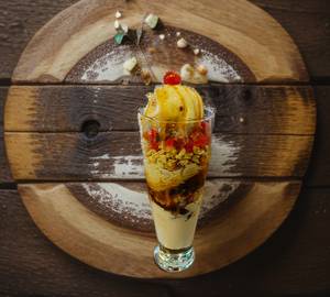 Dry Fruit Falooda (Vanilla, spanish delight)