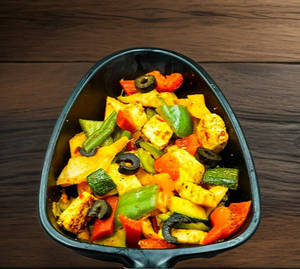 Aula Auli Chicken Salad