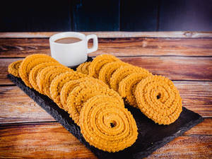 Bhajni Chakli