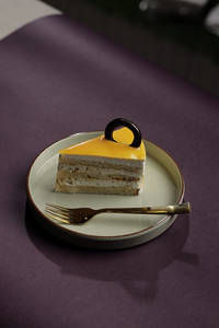 Butterscotch (pc) (with Egg)