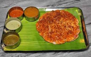 Ghee Podi Onion Uttapam