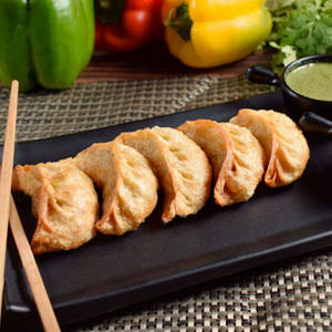 Veg Fried Momos